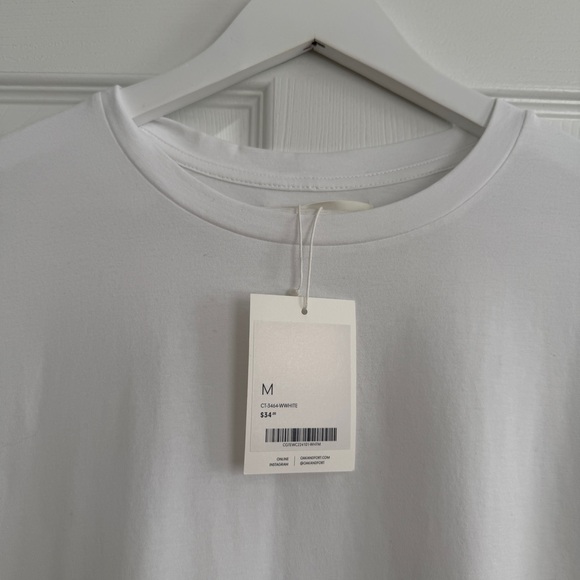 Oak and fort tee medium nwt - Picture 2 of 3
